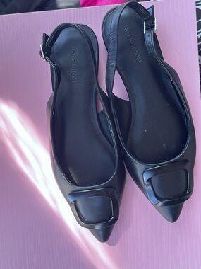 Nordstrom Black Pointed Leather Slingback Flats with Buckle Accent